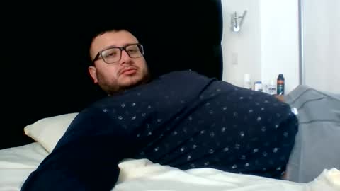 Snapshot of sementalpajero chatting on October 19, 2025, 3:01 pm sementalpajero online show from October 19, 2025, 3:01 pm