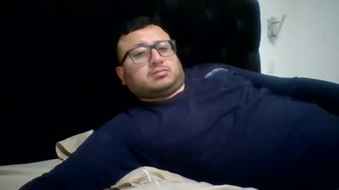 Snapshot of sementalpajero chatting on November 22, 2025, 6:12 am sementalpajero online show from November 22, 2025, 6:12 am