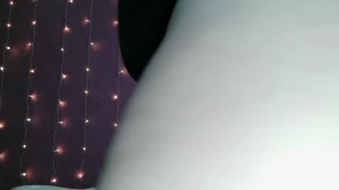 Snapshot of send_me chatting on April 22, 2026, 7:22 am send me online show from April 22, 2026, 7:22 am
