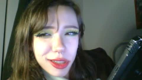 Snapshot of sendforesme chatting on December 29, 2024, 4:16 am goddess esme online show from December 29, 2024, 4:16 am