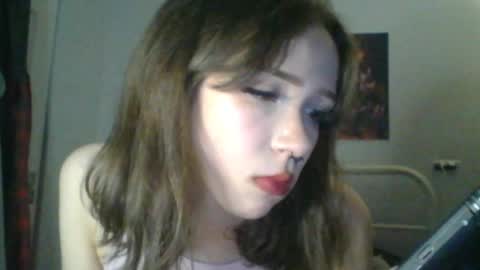 Snapshot of sendforesme chatting on February 16, 2025, 4:53 am goddess esme online show from February 16, 2025, 4:53 am