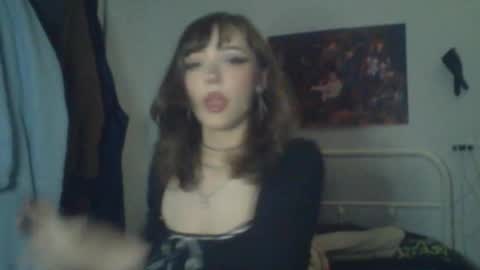 Snapshot of sendforesme chatting on March 7, 2026, 1:13 am goddess esme online show from March 7, 2026, 1:13 am