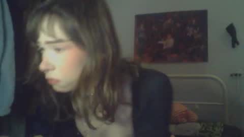 Snapshot of sendforesme chatting on March 8, 2026, 12:52 am goddess esme online show from March 8, 2026, 12:52 am