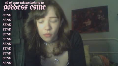 Snapshot of sendforesme chatting on April 4, 2026, 11:46 pm goddess esme online show from April 4, 2026, 11:46 pm