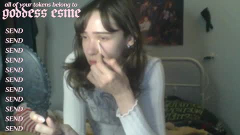 Snapshot of sendforesme chatting on April 25, 2026, 11:57 pm goddess esme online show from April 25, 2026, 11:57 pm