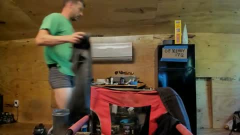 sendholeto7068443167 online show from April 12, 2026, 1:16 pm