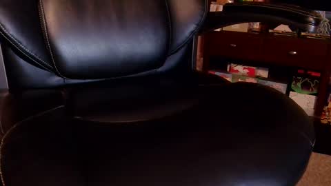 Snapshot of senorgrower chatting on October 1, 2025, 6:08 am Mr. Watch Me Grow online show from October 1, 2025, 6:08 am