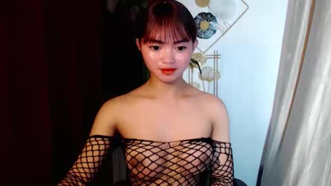 Snapshot of sensational_yeng chatting on March 9, 2026, 6:12 pm sensational_yeng online show from March 9, 2026, 6:12 pm