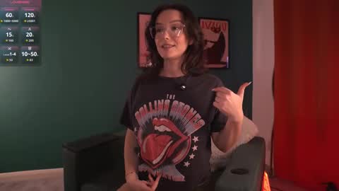 Snapshot of sensual_jassmine chatting on February 5, 2026, 1:38 pm Jasmine online show from February 5, 2026, 1:38 pm