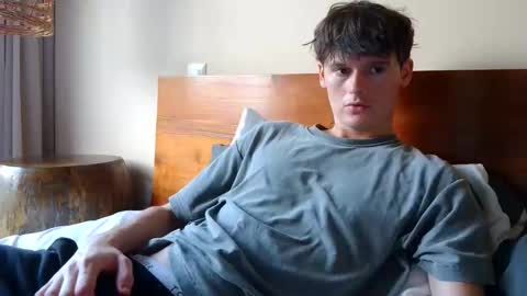 Snapshot of sensualalien chatting on May 2, 2026, 11:10 pm Cam online show from May 2, 2026, 11:10 pm