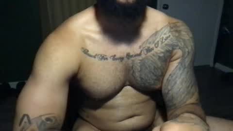 Snapshot of sensualbates chatting on November 25, 2025, 2:06 pm SensualBates online show from November 25, 2025, 2:06 pm