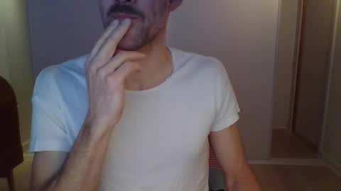 Snapshot of sensuasculine chatting on January 6, 2025, 10:46 am Matt online show from January 6, 2025, 10:46 am