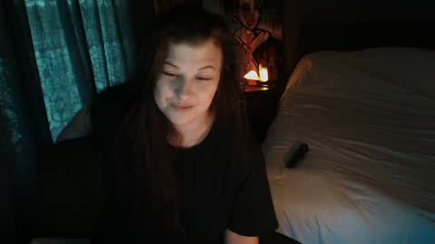 Snapshot of sentfrmheaven chatting on December 3, 2024, 12:49 pm Tara online show from December 3, 2024, 12:49 pm