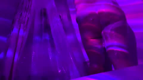 Snapshot of sentfrmheaven chatting on December 20, 2024, 1:25 am Tara online show from December 20, 2024, 1:25 am