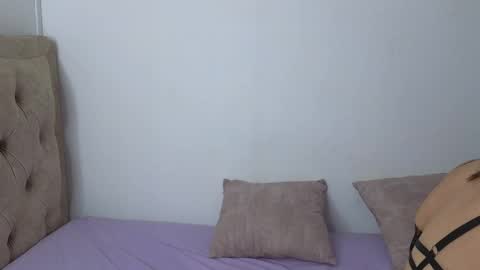 Snapshot of serafina_ chatting on June 2, 2026, 6:43 pm serafina_ online show from June 2, 2026, 6:43 pm