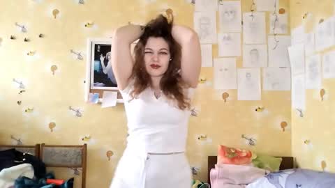 May online show from March 1, 2026, 8:05 am