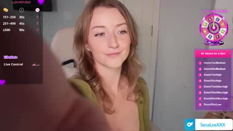 SeraLeeXXX online show from December 5, 2025, 6:15 pm