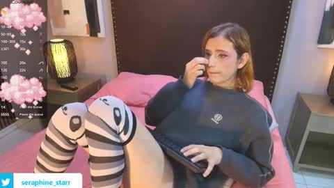 Snapshot of seraphine_star chatting on November 20, 2025, 3:07 am Seraphine star online show from November 20, 2025, 3:07 am