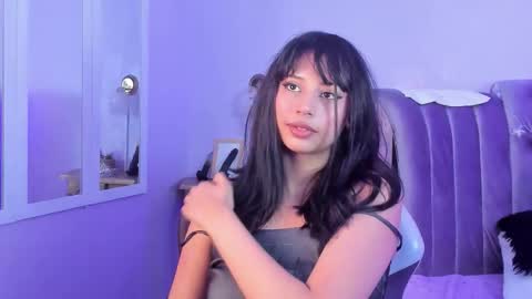 Snapshot of seren_bleck chatting on November 8, 2025, 1:50 am Seren Follow me online show from November 8, 2025, 1:50 am