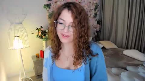 Snapshot of sereneflame chatting on November 29, 2025, 10:07 am Ophelia online show from November 29, 2025, 10:07 am