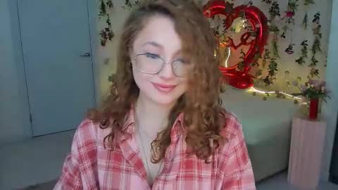 Ophelia online show from February 15, 2026, 6:04 pm