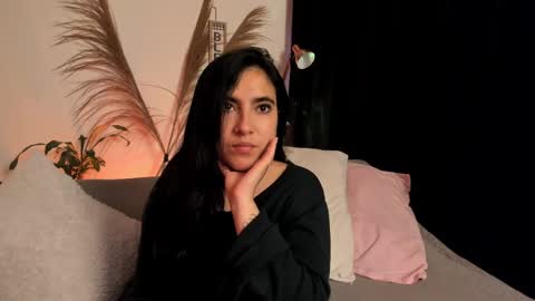 Serenity online show from November 3, 2025, 10:32 pm