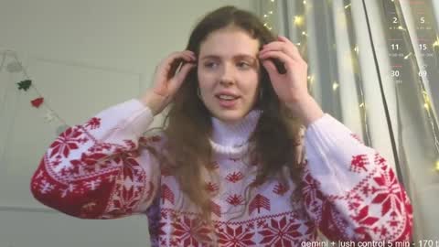 Hey Guys and Girls non-binary personalities  Im Sereta online show from December 31, 2024, 11:39 pm