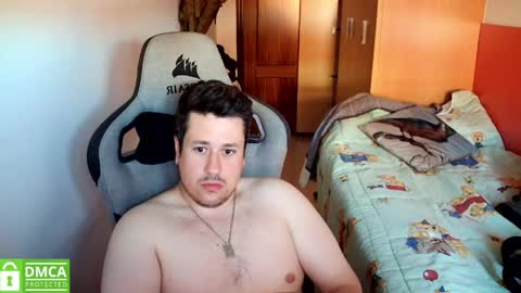 Snapshot of sergio95n chatting on June 7, 2026, 5:55 am Pollos online show from June 7, 2026, 5:55 am