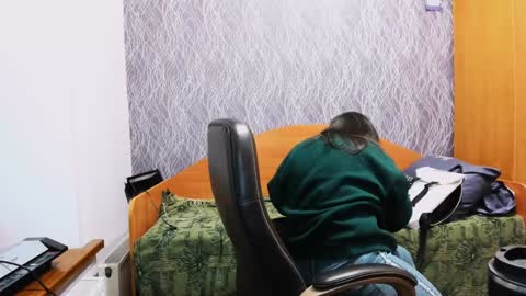 VIOLA online show from February 5, 2025, 5:41 am