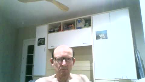serrano49 online show from October 7, 2025, 5:48 am