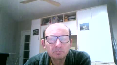 serrano49 online show from April 28, 2026, 2:27 am