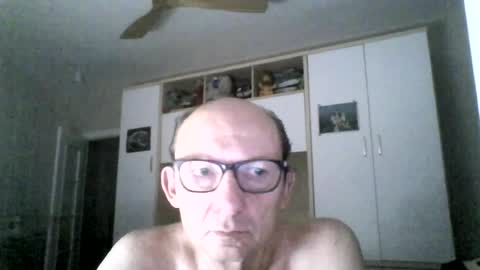 Snapshot of serrano49 chatting on July 14, 2026, 1:52 am serrano49 online show from July 14, 2026, 1:52 am
