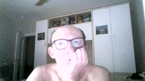 Snapshot of serrano49 chatting on July 14, 2026, 2:38 am serrano49 online show from July 14, 2026, 2:38 am