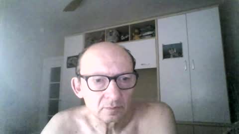 Snapshot of serrano49 chatting on July 24, 2026, 4:10 am serrano49 online show from July 24, 2026, 4:10 am