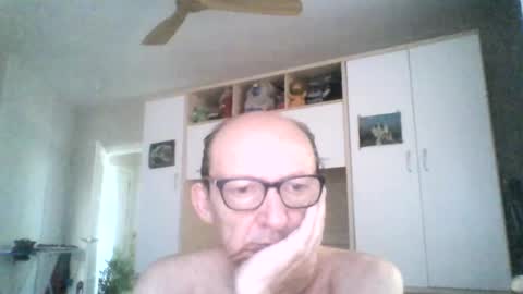 Snapshot of serrano49 chatting on August 2, 2026, 6:12 am serrano49 online show from August 2, 2026, 6:12 am