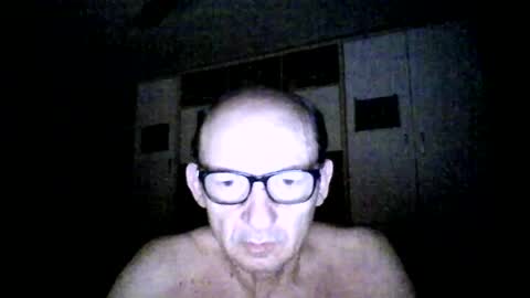 Snapshot of serrano49 chatting on August 4, 2026, 2:26 am serrano49 online show from August 4, 2026, 2:26 am