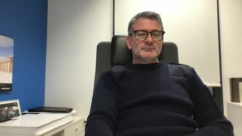 sesamechris92 online show from February 17, 2026, 5:30 pm