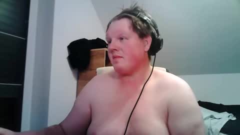 Snapshot of setcuna chatting on February 23, 2026, 7:55 pm setcuna online show from February 23, 2026, 7:55 pm