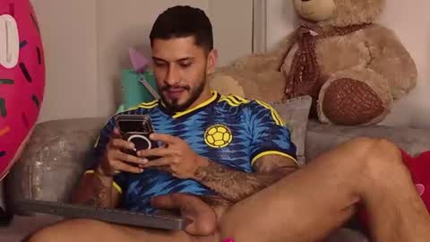 Snapshot of seth_vega_ chatting on June 11, 2026, 11:47 pm HEY IM SETH online show from June 11, 2026, 11:47 pm