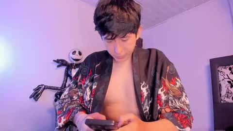 Snapshot of setsuna_10 chatting on November 6, 2025, 12:55 am david online show from November 6, 2025, 12:55 am