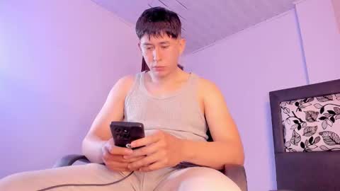 Snapshot of setsuna_10 chatting on November 28, 2025, 1:30 am david online show from November 28, 2025, 1:30 am