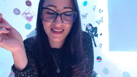 Snapshot of seuctive_woman57 chatting on January 31, 2025, 4:17 pm samy online show from January 31, 2025, 4:17 pm