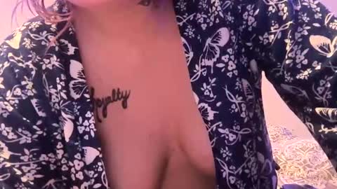 sex559746 online show from November 15, 2025, 1:03 am