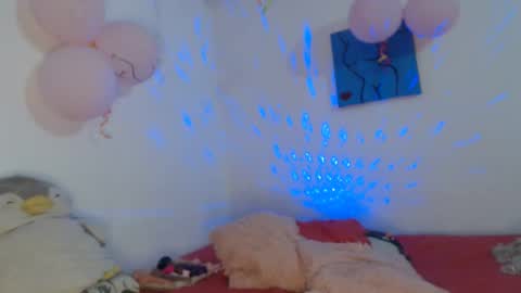 Karol y antony online show from November 19, 2025, 2:11 am