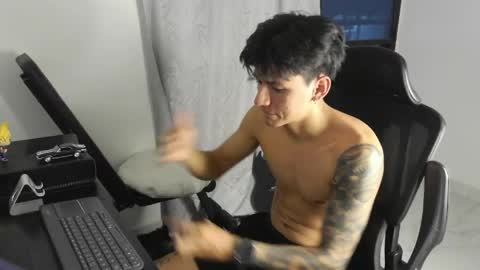 sex_love_sweat online show from May 28, 2026, 11:35 pm