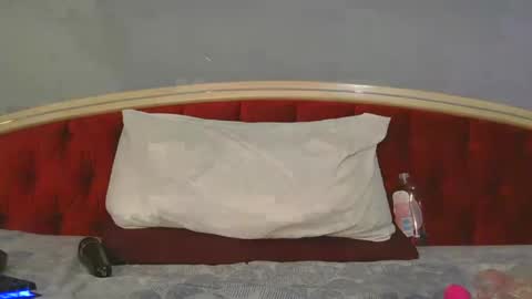 SEX BOMB 6T9 online show from January 6, 2025, 2:47 pm