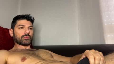 Lucenzo  online show from February 23, 2026, 9:17 am