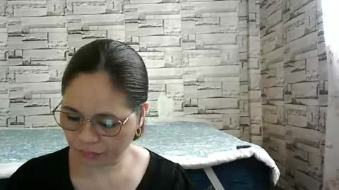Snapshot of sexi_monica chatting on April 26, 2026, 1:58 am sexi_monica online show from April 26, 2026, 1:58 am