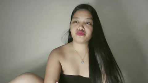 Snapshot of sexie_scarlette chatting on May 10, 2026, 2:33 pm sexie_scarlette online show from May 10, 2026, 2:33 pm