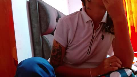 Snapshot of sexmilkdirty chatting on February 4, 2026, 8:47 pm sexmilkdirty online show from February 4, 2026, 8:47 pm
